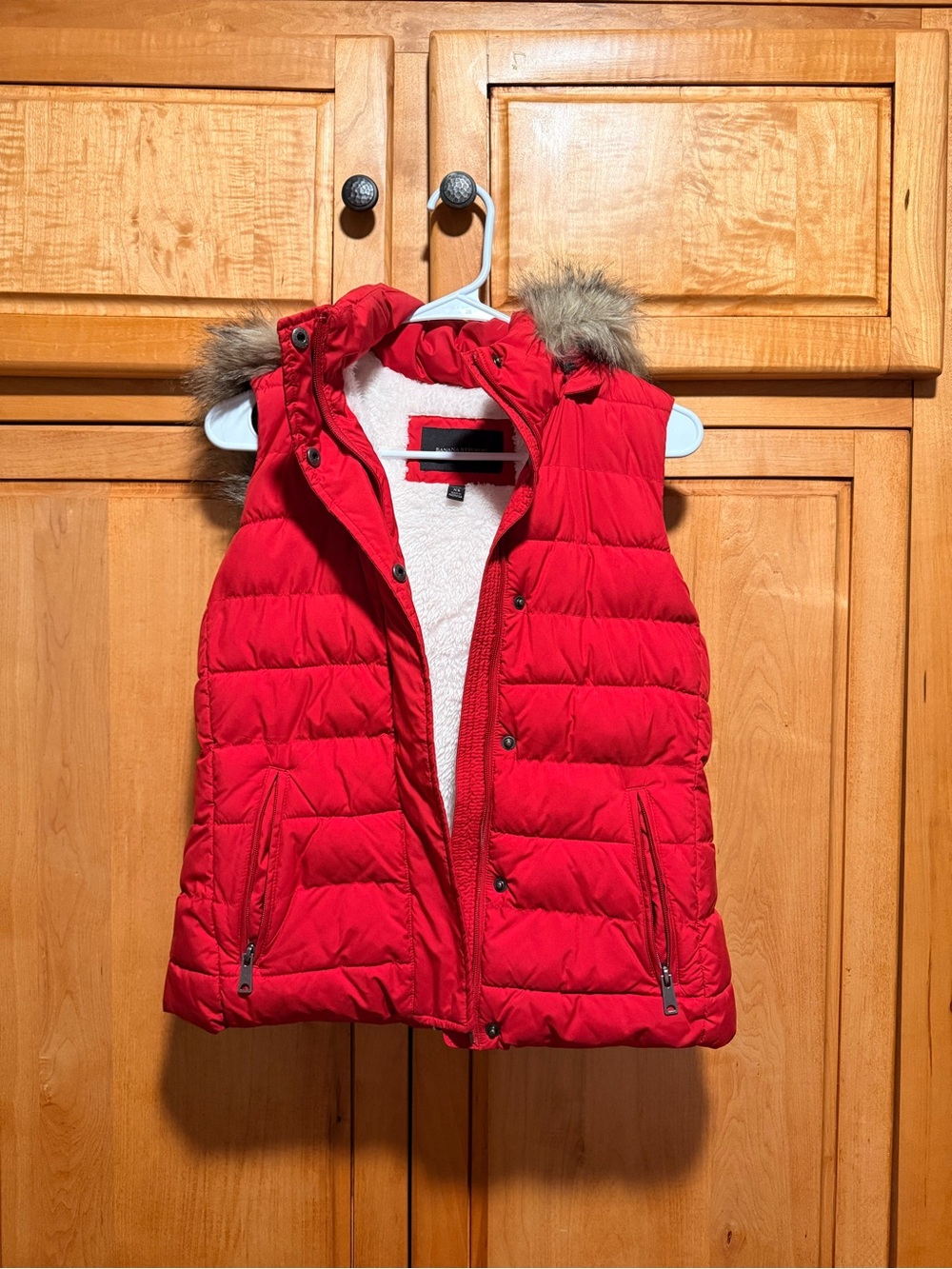 Women’s Red Quilted Puffer Vest with Faux-Fur Trim